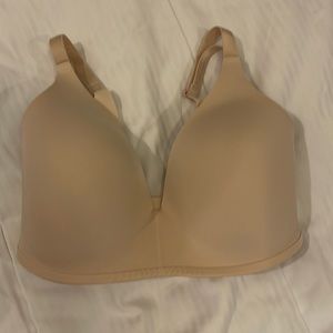 SOMA Vanishing 360 Wireless 34DD